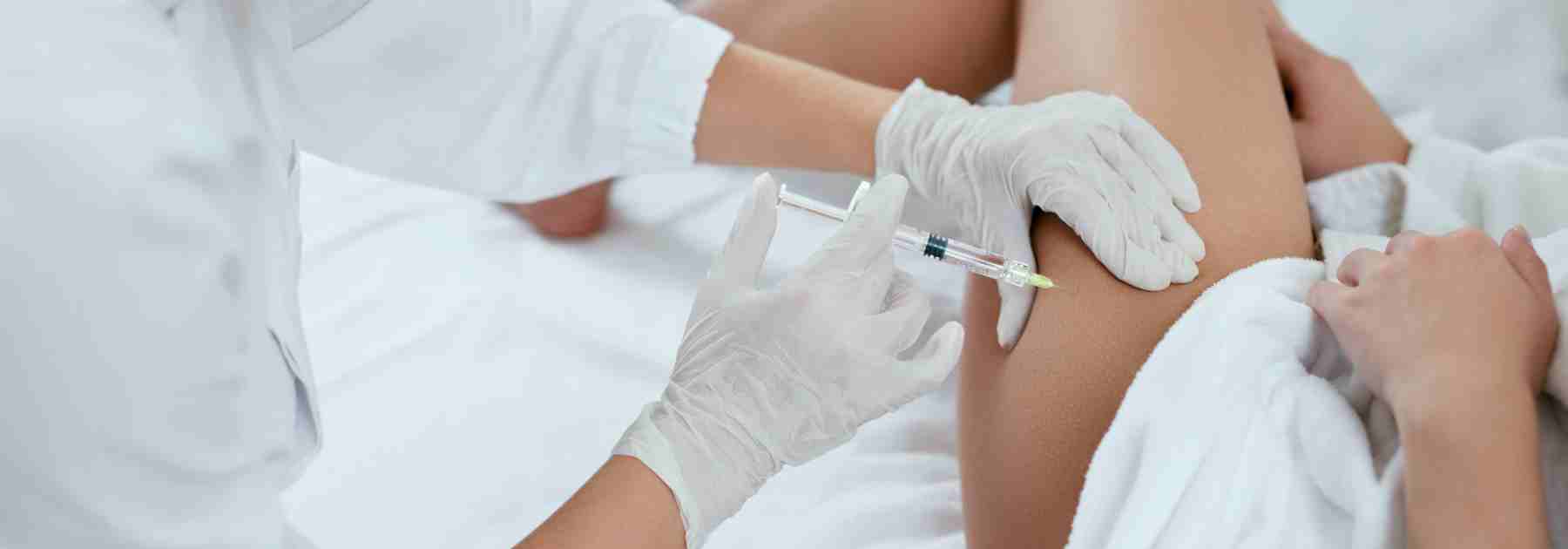 Can I use a weight loss tracker when taking weight loss injections?