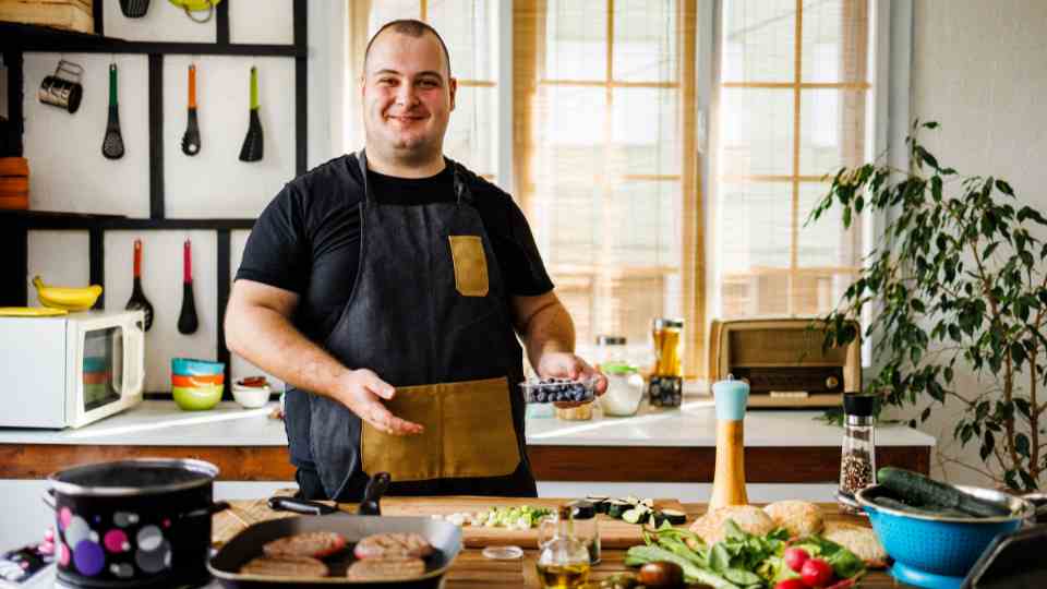 Best 32 foods that burn belly fat fast