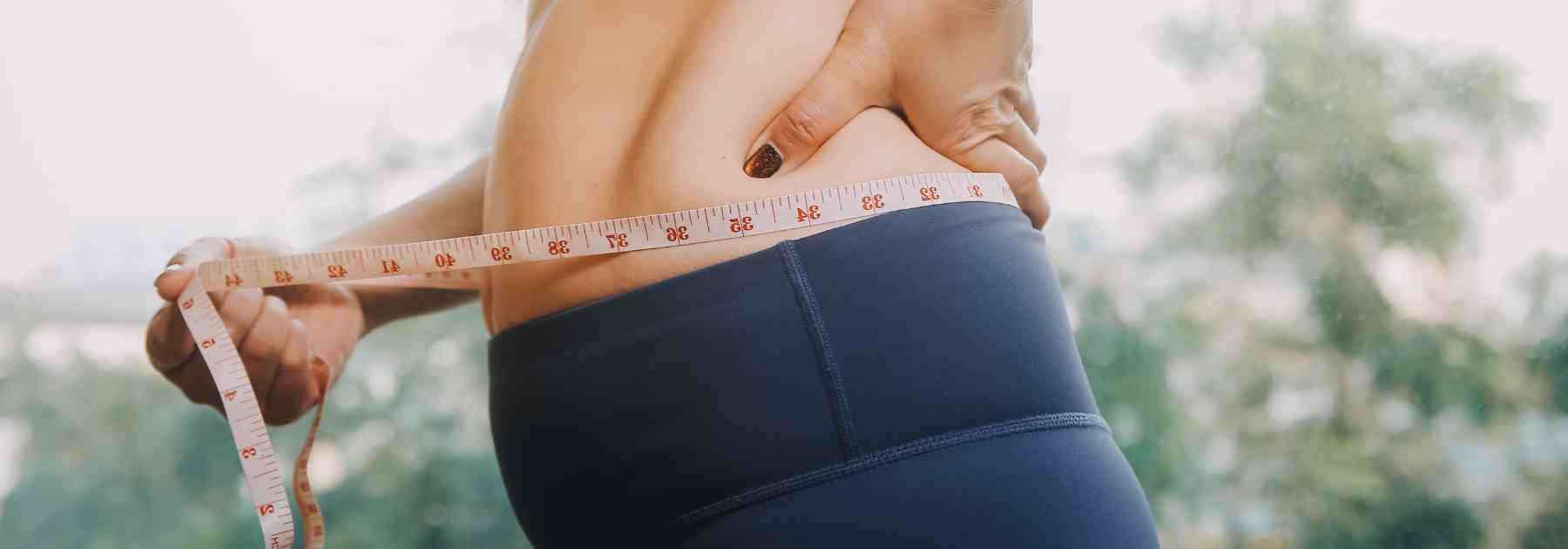 How does an ideal body weight calculator work?